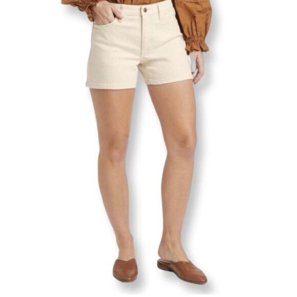 Universal Thread High-Rise Midi Jean Shorts Ecru NWT Women’s Size 16 - Picture 1 of 11